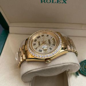 ROLEX DAY-DATE DOURADO