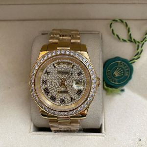 ROLEX DAY-DATE DOURADO