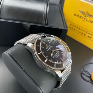 Relógio Breitling – Superocean AB2020