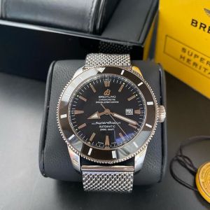 Relógio Breitling – Superocean AB2020