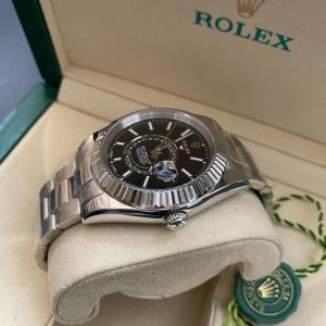 Relógio Rolex Sky-Dweller