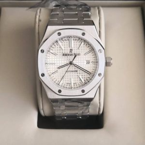 Audemars Piguet – Royal Oak