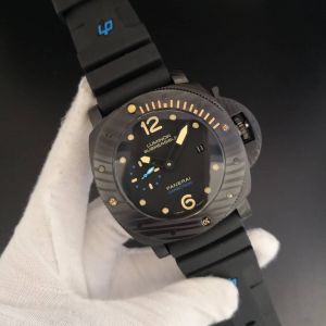 Panerai Luminor Submersible Carbotech