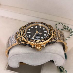 Relógio Submariner Entalhado Dourado