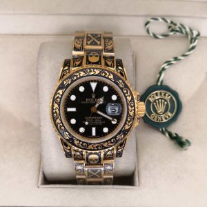 Relógio Submariner Entalhado Dourado