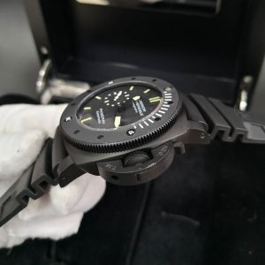 Panerai Luminor Submersible Amagnetic