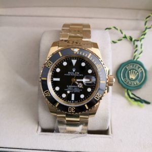 ROLEX SUBMARINER BLACK