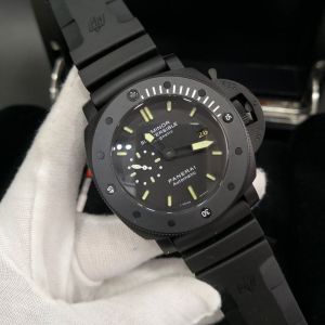 Panerai Luminor Submersible Amagnetic