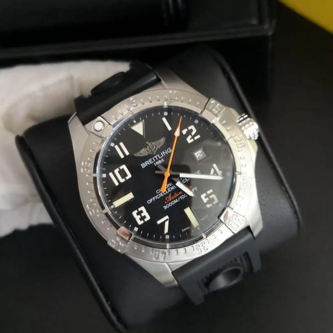 E13383 breitling 2024