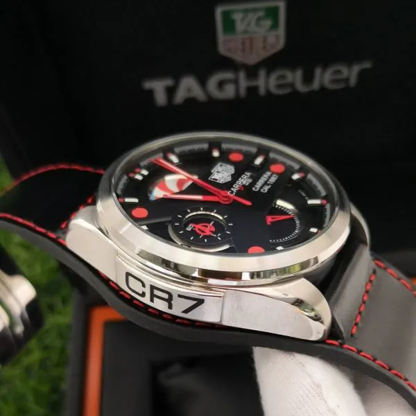 Rel gio Tag Heuer CR 7 Luxury Store