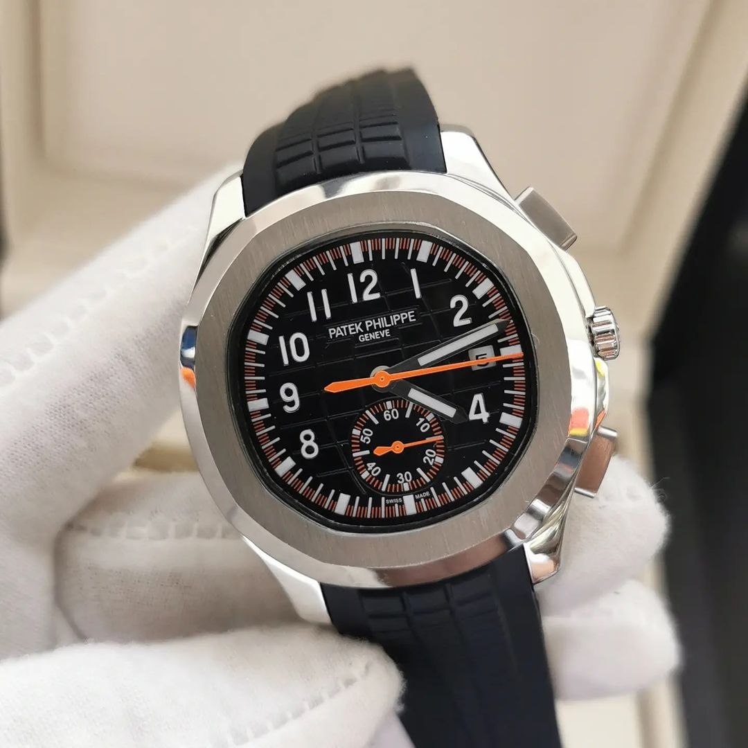 Rel gio Patek Philippe Aquanaut