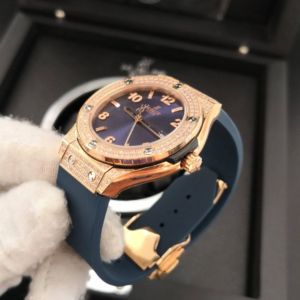 Relógio Hublot – Big Bang Azul Cravejado II