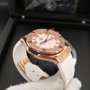 Relógio Hublot – Big Bang Branco Cravejado II