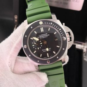 Panerai Luminor Submersible Amagnetic