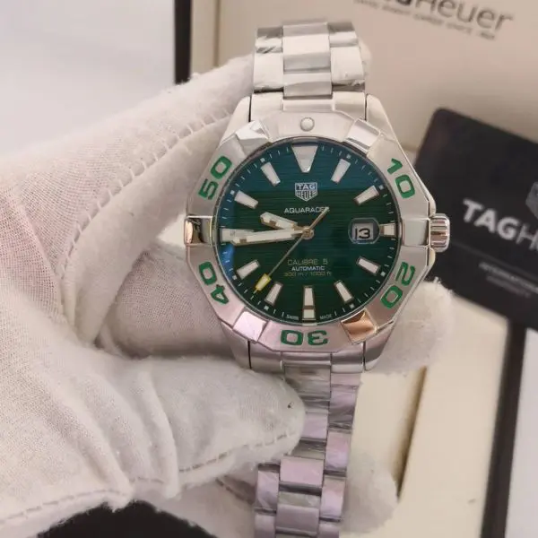 Tag Heuer Aquaracer Calibre 5