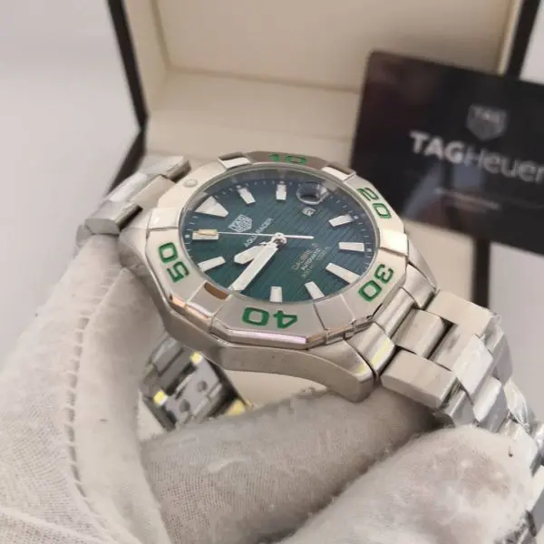 Tag Heuer Aquaracer Calibre 5