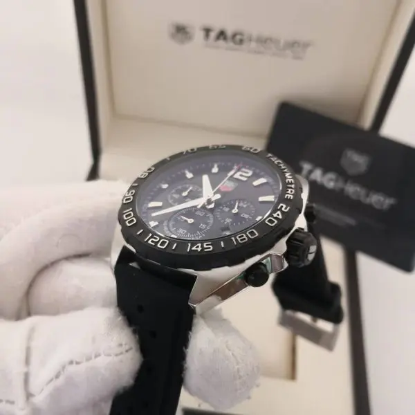 Rel gio Tag Heuer XCAZ2011