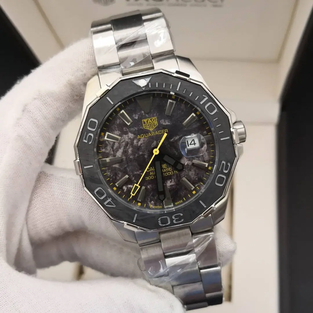 Tag Heuer Aquaracer Calibre 5