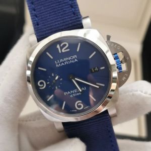 Panerai Submersible – Steel