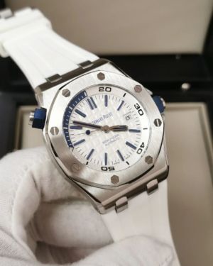 Audemars Piguet – Royal Oak Offshore Branco