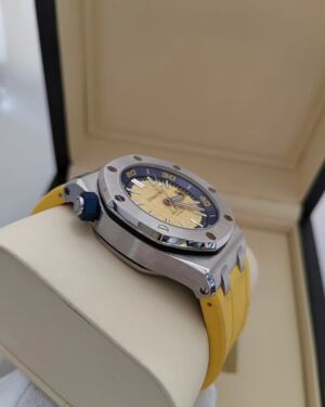 Audemars Piguet – Royal Oak Offshore Amarelo