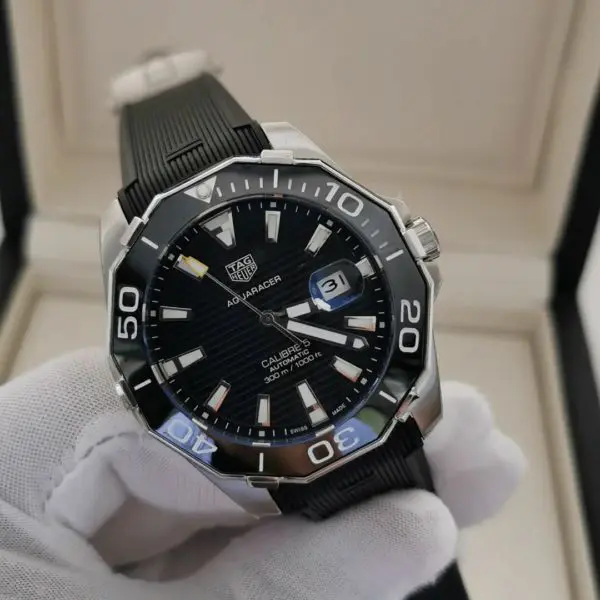 Tag Heuer Aquaracer Calibre 5