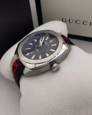 Gucci Ya142304