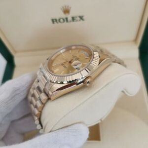 ROLEX OYSTER DAY-DATE