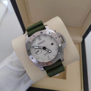 Panerai Luminor Submersible Automatic