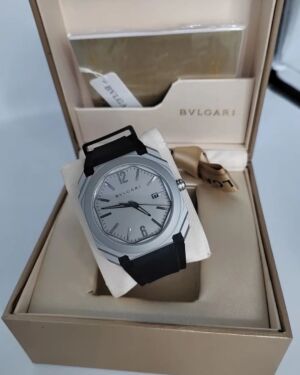 Relógio Bvlgari Octo