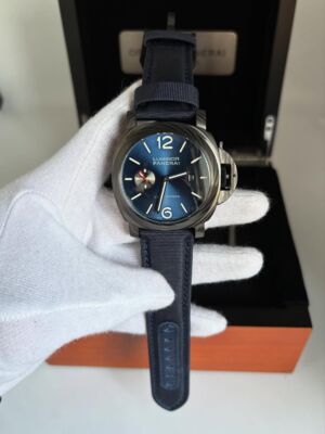 Panerai Submersible Luna Rossa